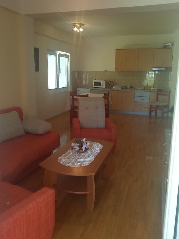 Gjole Apartments Lagadin Chambre photo