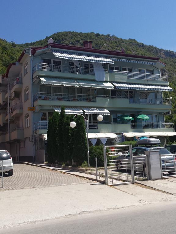 Gjole Apartments Lagadin Chambre photo